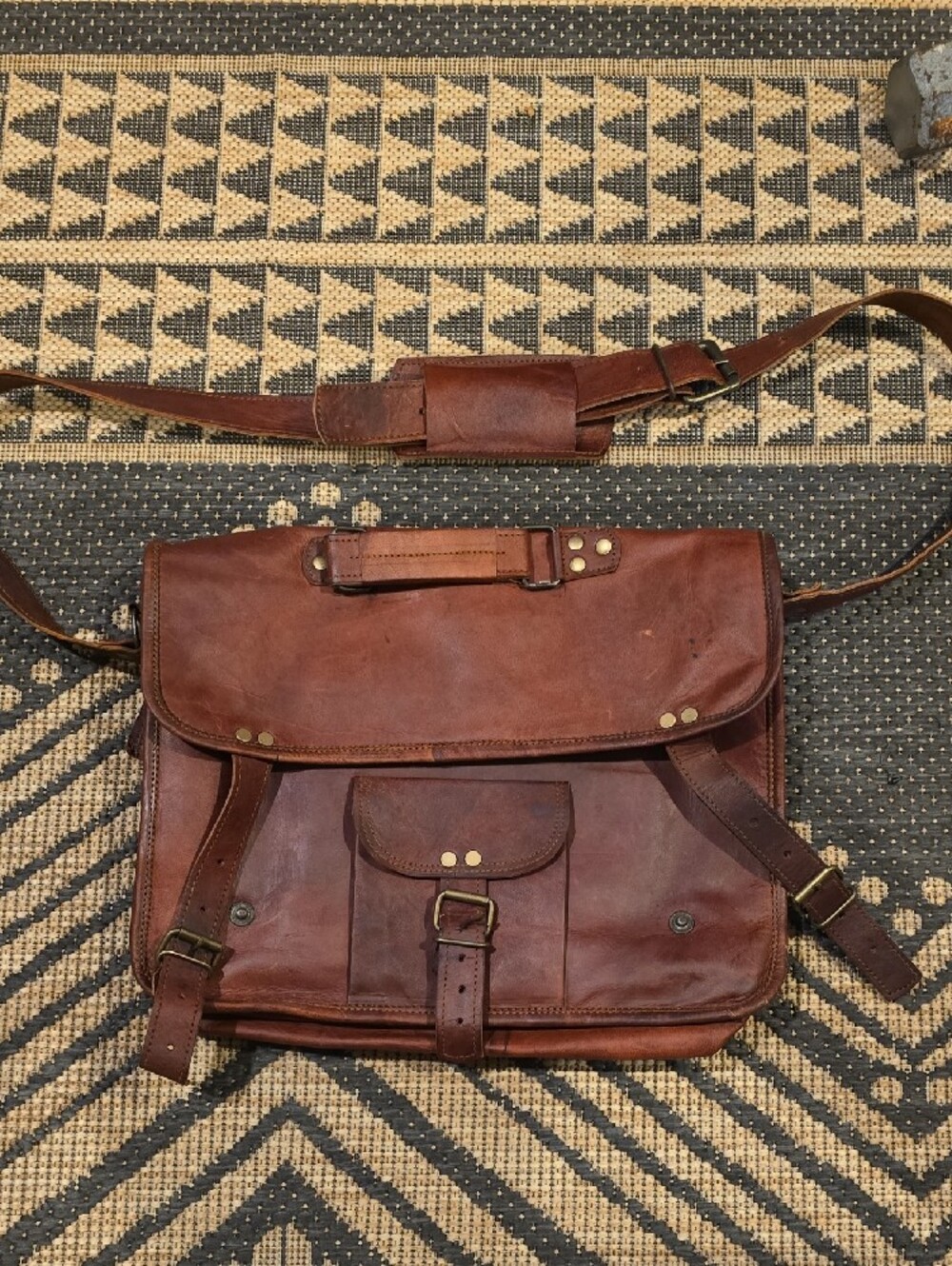 Classic Brown Leather Messenger Bag for Men - Picture 2 of 9